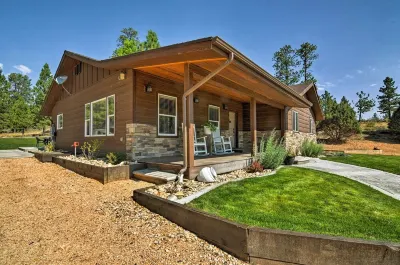 Luxe Home ~ 2 Mi to Bryce Canyon National Park! Hotel dekat Bryce Point
