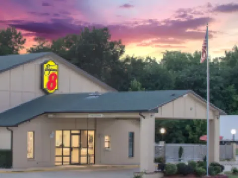 克拉克斯維爾温德姆速8酒店 克拉克斯維爾酒店