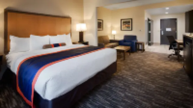 เบสท์เวสเทิร์นพลัส อาร์ดมอร์ อินน์แอนด์สวีทส์ โรงแรมในอาร์ดมอร์