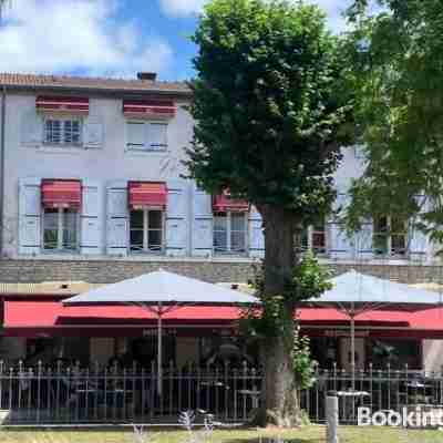 Logis Hôtel le Vendangerot Hotel Exterior