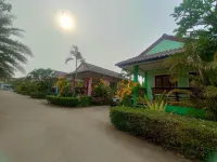 Chatchawan Resort Uttaradit 웃타라딧 호텔