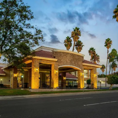 La Quinta Inn & Suites by Wyndham Pomona Hotels near Fairplex
