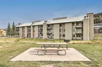 Brian Head Condo w/ Patio & Community Amenities! - balcony