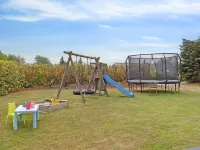 "Hallveig" - 1.1km from the Sea