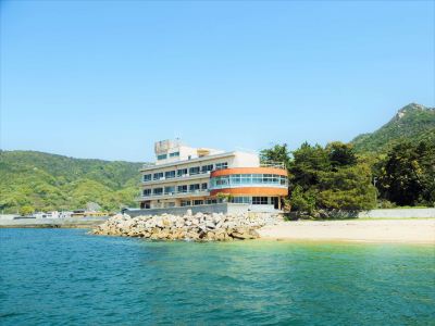 Seaside Katsuragahamaso