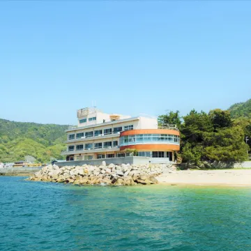 Seaside Katsuragahamaso