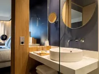 Domaine Reine Margot Paris Issy MGallery Collection