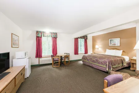 Super 8 by Wyndham Arkansas City KS