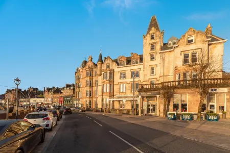 The Perle Oban Hotel & Spa Отели в г. Обан