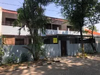 Hotel O Rumah Oma Syariah Hoteles en Dukuh Kupang