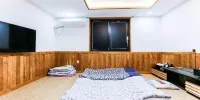 Jeju City Hall Hotel - Ondol Room