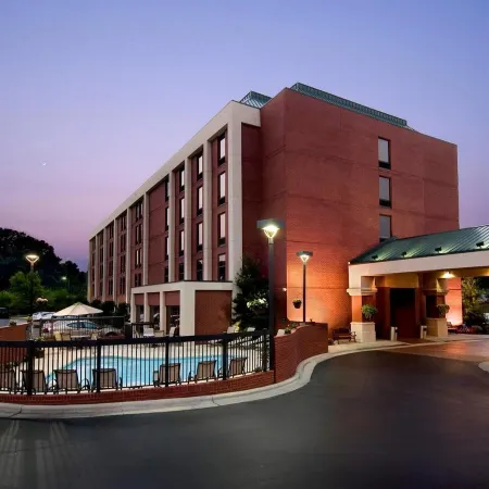 Hampton Inn Greensboro-Airport