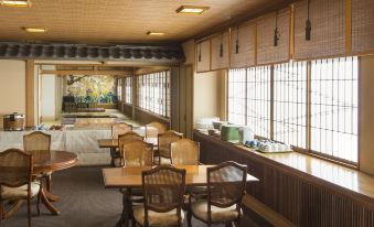 Toya Gokirakutei