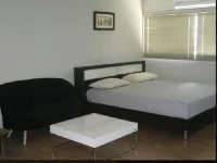 DMK Don Mueang Airport Guest House