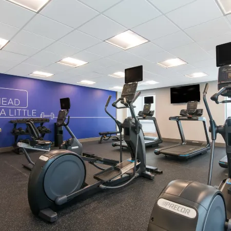 Holiday Inn Express & Suites SPRINGDALE - FAYETTEVILLE AREA by IHG