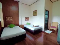 ChiangsanGoldenland Resort 1 Hotels in Chiang Saen District
