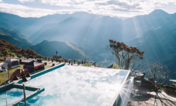 Impression Nordic Manor Club