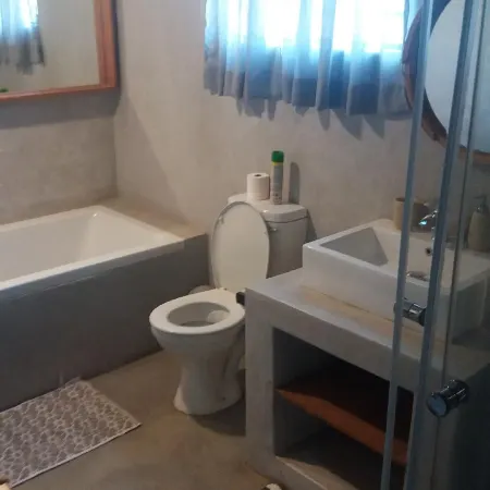 Room-Confortable Farmhouse in Limpopo Pr