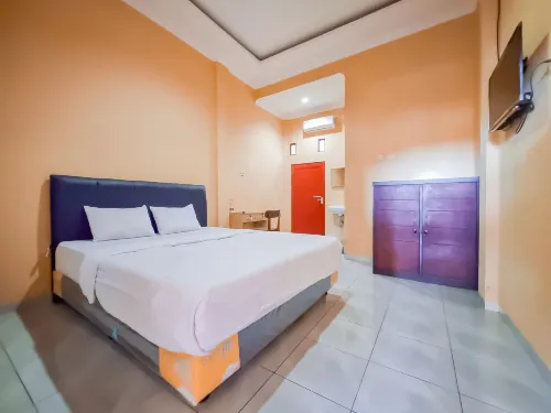RedDoorz Near Kantor Gubernur Kalimantan Tengah فنادق في Menteng