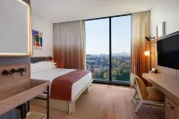 Moxy Sydney Airport فنادق في Rosebery
