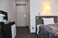 Minami Fukuoka Green Hotel Hotels in Chikushino