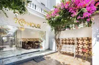 Joi Home The Hidden Villa
