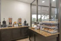 Comfort Suites Idaho Falls - breakfast
