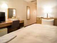 Kochi Palace Hotel Hotels near JR Asakura Station