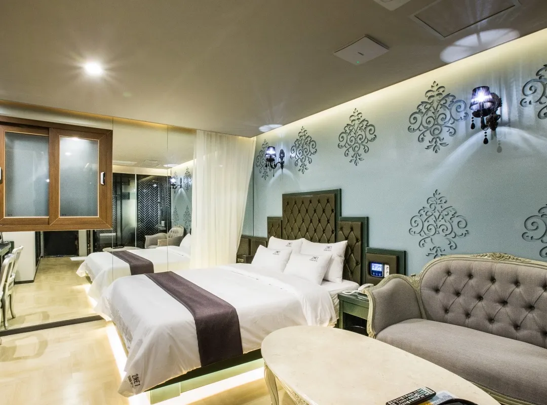 Design Hotel 2ne1 Jukdo Market Pohang - Pohang