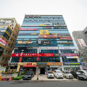 Changwon Sangnam-Dong Hall-in-One