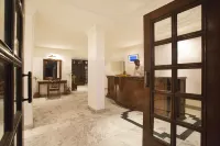 Alpana Hotel - 送迎