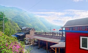 Gapyeong Yongchu Sarang Pension