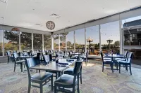 彼得伯勒海濱假日酒店 - 早餐