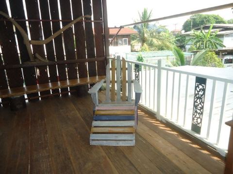 아유타야 앤티크 홈스테이 외관