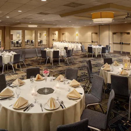 Holiday Inn Weirton - Steubenville Area by IHG