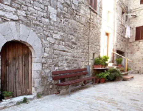 Castello Izzalini Todi Resort