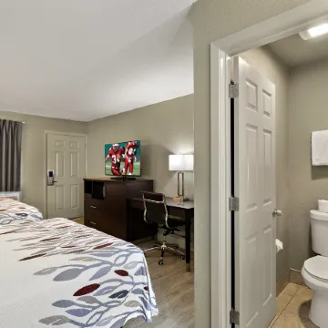 Red Roof Inn Redding