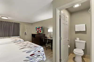 رد روف إن ريدينج Hotels near Turtle Bay Exploration Park