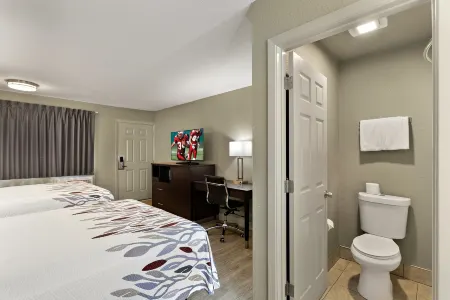 Red Roof Inn Redding