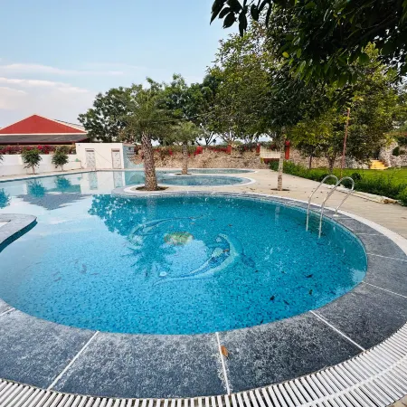 Shree Yog Maya Resort