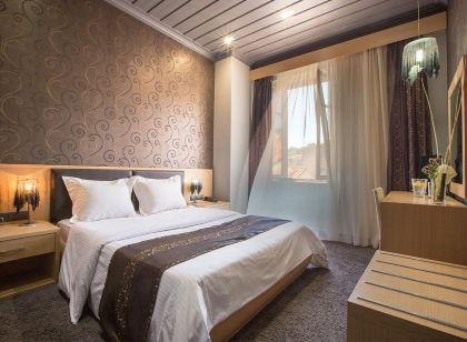 Aion Luxury Hotel