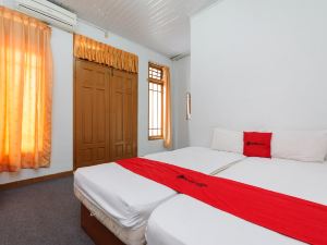 RedDoorz Syariah @ Panglima Nyak Makam Aceh 2