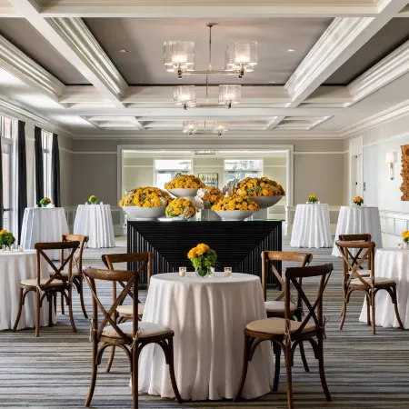 The Ritz-Carlton Naples, Tiburón