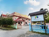 Hotel O Pelangi Marang Các khách sạn ở Marang