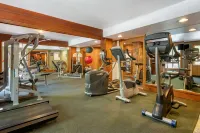 Hilton Grand Vacations Club วิสต์เลอร์ - ที่มีฟิตเนส
