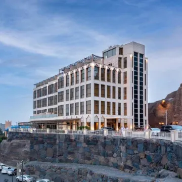 Sarwat Park Hotel