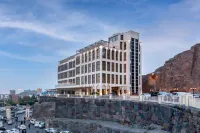 Sarwat Park Hotel Hotels near 5 Riyal Shop