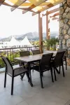 Modern and Luxurious Apartment in a Prime Resort