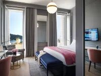Hotel Excelsior