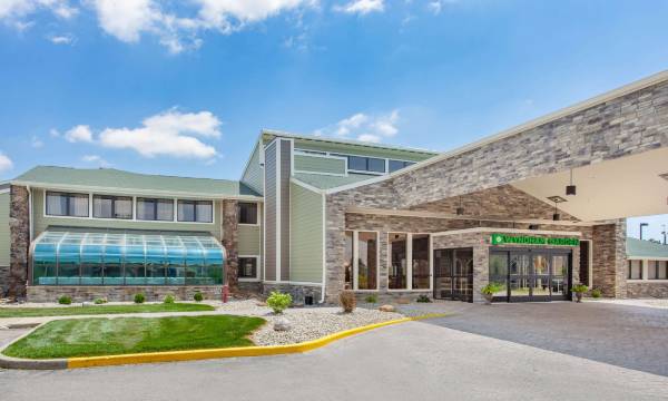 Wyndham Garden Fort Wayne